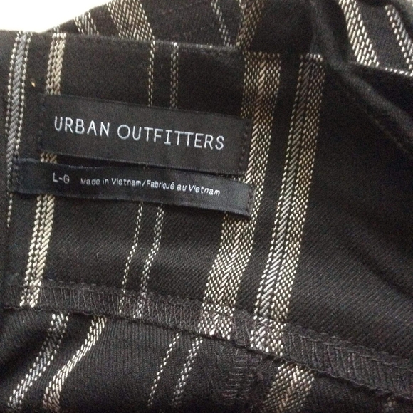 Urban Outfitters Large Crop Top - Picture 6 of 10